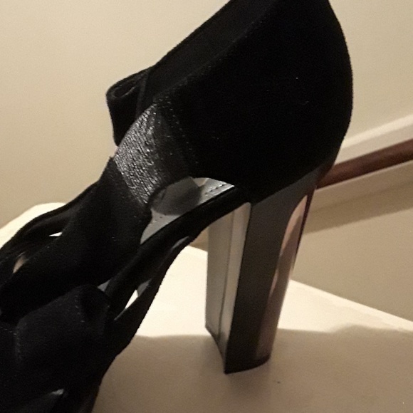 Shoes - Picture 3 of 3